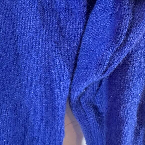 CYNTHIA ROWLEY 100% Cashmere Royal Blue Soft Cozy Classic Sweater fitted size L - Picture 7 of 8